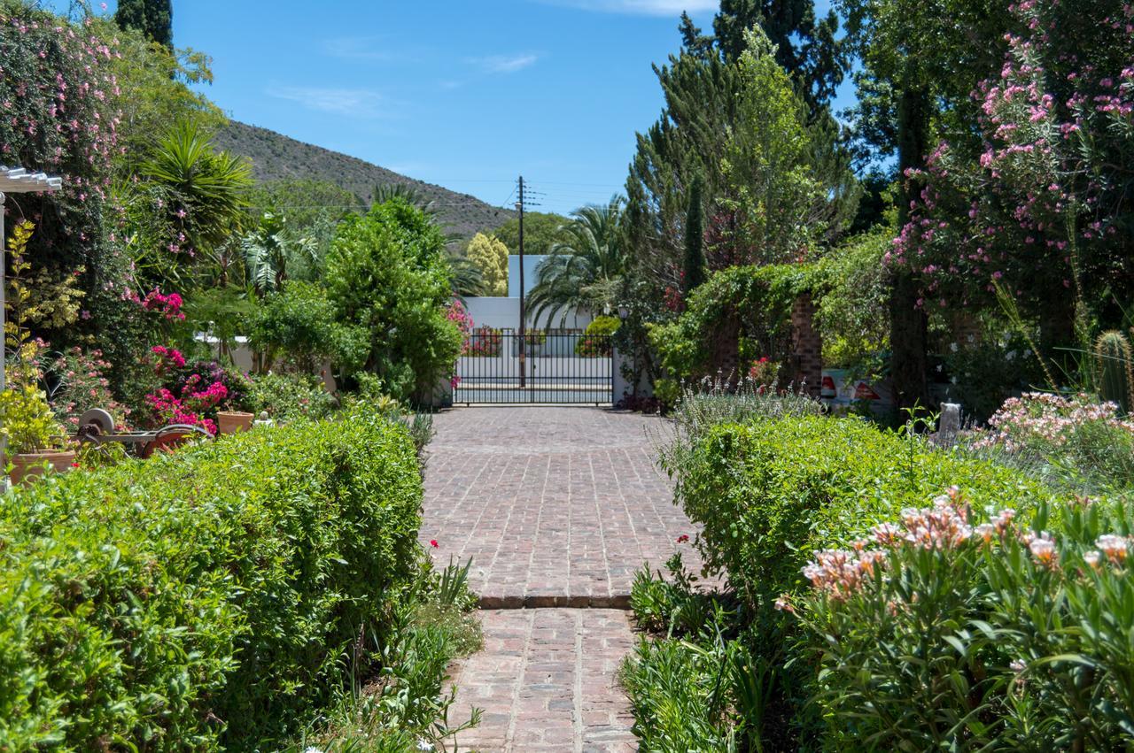 Somerset Stables Graaff-Reinet 외부 사진